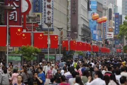 chinese and US trade war and tariffs affecting consumers in both countries