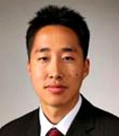 Eric Choi, Insurance Attorney with Neal Gerber Eisenberg law firm 