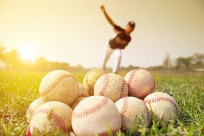 Baseball pitching, NCAA amateur professional contracts