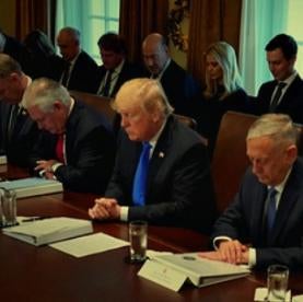 trump cabinet meeting omnibus spending bill 
