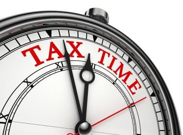 clock indicating Tax Time 