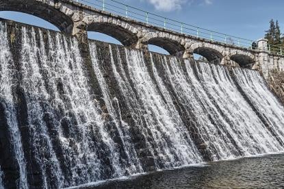 Army corps issues guidance for dams and river structure tax credits
