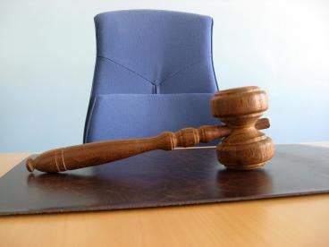 gavel and seat for the judge in a business divorce