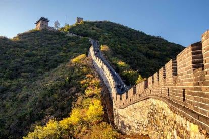 Covid-19 Spike in China Sparks Visa Services Suspension