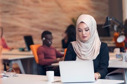 muslim business woman, Illinois, religious attire