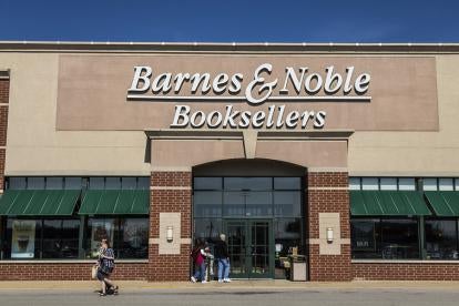 barnes and Noble, credit card theft