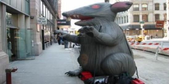 Giant inflatable rat used in union protests