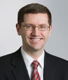 Daniel Davis, Contract Attorney, Proskauer Rose Law Firm