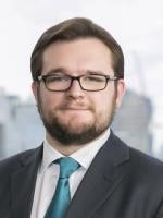 Simon Gibb, McDermott Will, London, domiciled individuals lawyer, trust assets protection attorney