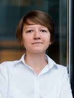 Ewelina Witek, Squire Patton, Warsaw, telecommunications, corporate lawyer, real estate matters attorney 